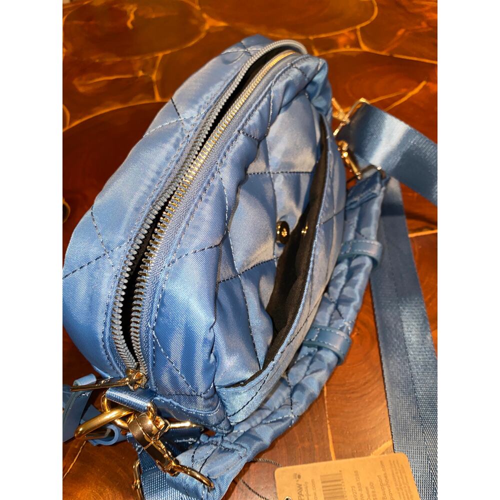 BEARPAW Quilted Crossbody Bag - Picture 8 of 10